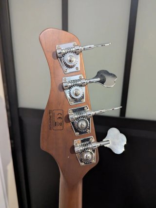 Marcus Miller V5R Alder-4 NT Bajo Eléctrico