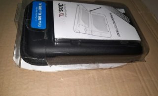 NUEVO. Custodia 3DS XL, New 3DS XL, DSi XL + Protezioni