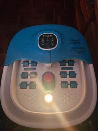 Masajeador de pies con rodillos y luz