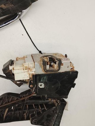 Cerradura a1647330614 mercedes-benz clase m 2496