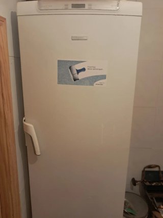 Congelador vertical tlf 680922107