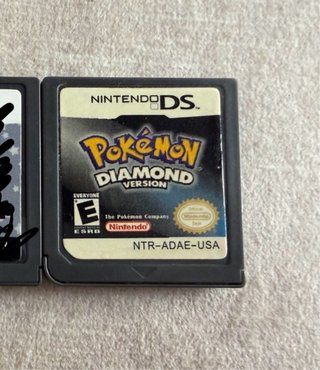 Pokémon Diamond Version Nintendo DS Lite