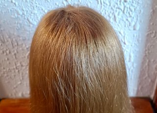PELUCA PELO NATURAL 34CM CASTAÑO CLARO LLONGUERAS