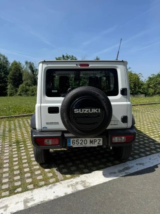 Suzuki Jimny 2024