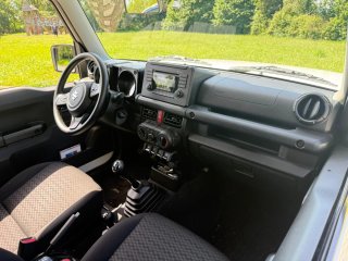 Suzuki Jimny 2024