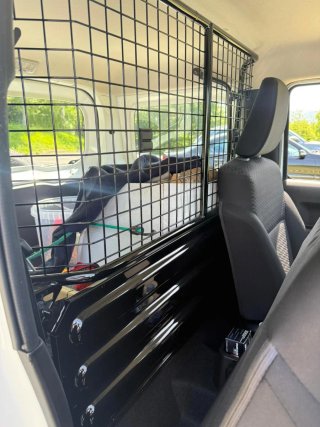 Suzuki Jimny 2024