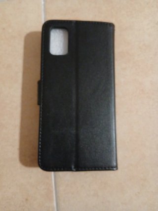 Funda libro móvil con tarjetero
