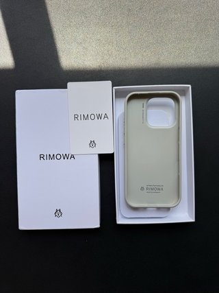 Funda Rimowa iPhone 15 Pro