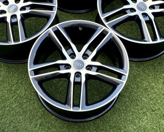Llantas Originales Audi S-LINE 18" - Impolutas