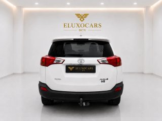 Toyota RAV4 2015