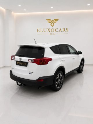 Toyota RAV4 2015
