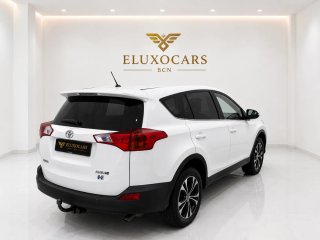 Toyota RAV4 2015