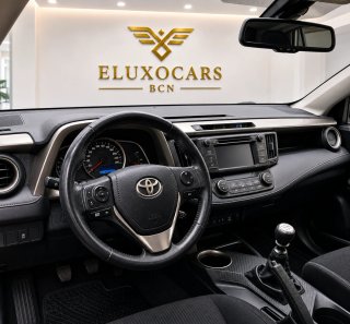 Toyota RAV4 2015