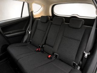 Toyota RAV4 2015