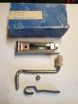 Freno Puerta Mercedes W631 MB100 631 720 01 16