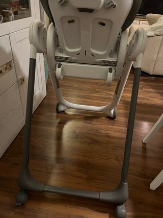 Trona Chicco Polly Progress 5