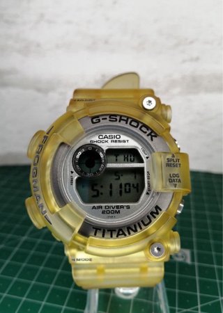 Casio G-Shock DW-8200 Frogman Titanium