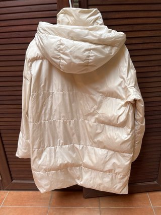Anorak Zara Plumas Beige
