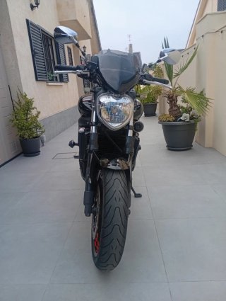 Yamaha FZ6 S2 Negra.