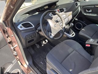 Renault Scenic 2011
