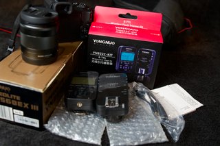 Canon EOS M50 + 11-22 IS STM + Kit Flash Yongnuo