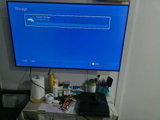 Playstation 4 pro 1 TB