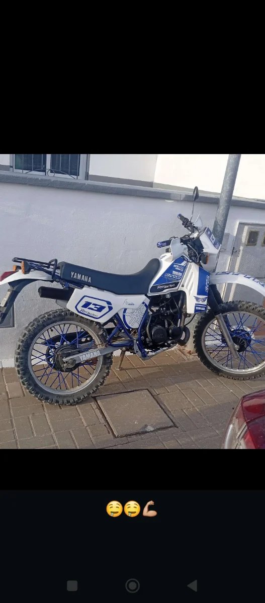 Yamaha DT 80 Enduro Moto
