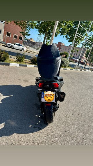 Yamaha TMAX 530 DX Akrapovic