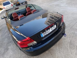 volvo c 70.cabriolet  c 70 diesel automático  2010