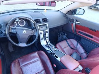 volvo c 70.cabriolet  c 70 diesel automático  2010