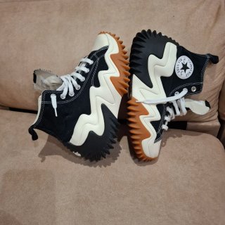 Zapatillas Converse Run Star Hike Negras/Blancas