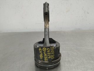 PISTON MERCEDES-BENZ VITO FURGÓN (638) 611980