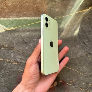 iPhone 12 Verde 64GB Batería 81%