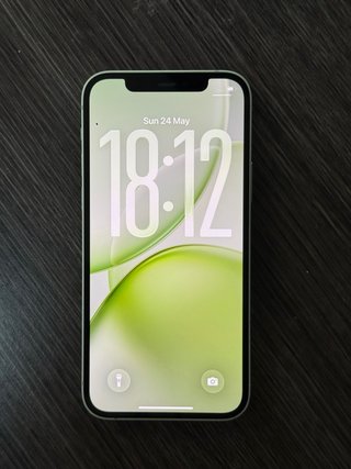 iPhone 12 Verde 64GB Batería 81%