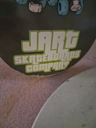 Skate Adriana Bulard con diseño jart