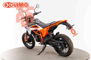 KTM 390 SMC R