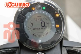 HUSQVARNA SVARTPILEN 701