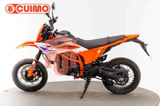 KTM 390 SMC R