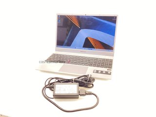 pc portatil medion e15301