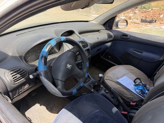 Peugeot 206 2003