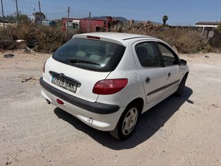Peugeot 206 2003