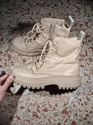 Botas Beige