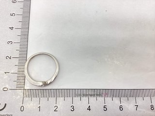 anillo plata 925mm con piedra con diamante de laboratorio
