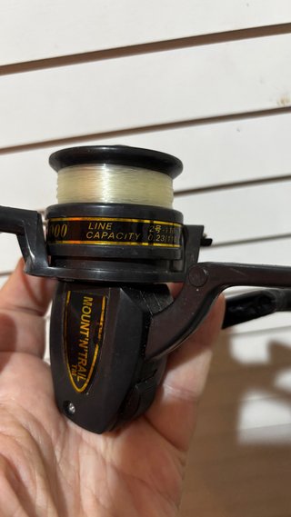 Carrete de pesca Sunshine S71000 pequeño