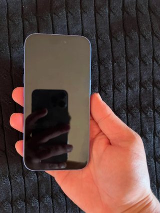 iPhone 16 azul