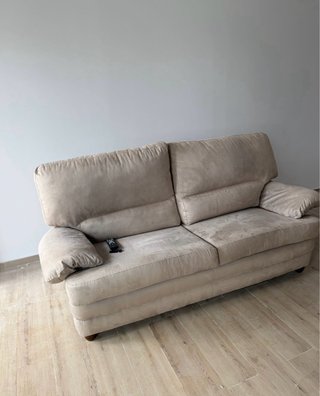 Sofá de 2 plazas en tela beige