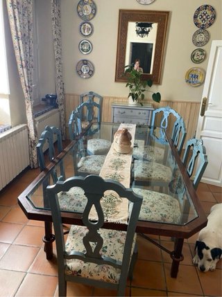 Mesa de comedor de cristal y forja