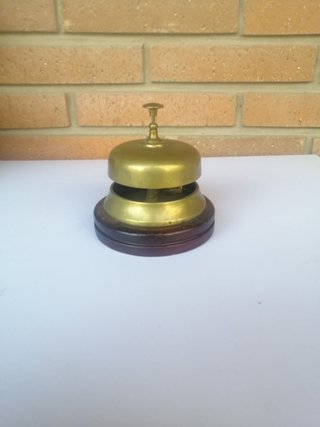 Timbre Recepción Vintage Latón y Madera