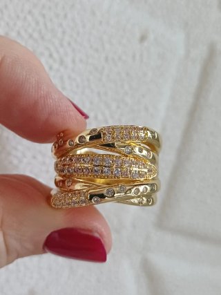 Anello oro con zirconi