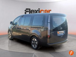 Hyundai Staria 2.2 CRDI Tecno 9S
